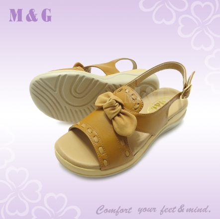 黃絨質蝴蝶結涼鞋-YD05460