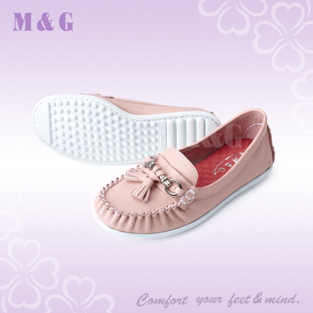 環扣流蘇豆豆鞋 -PD04442