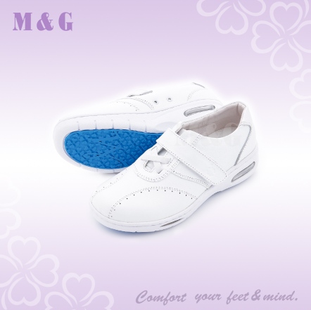 黏貼橫帶導流護師鞋-CM00703