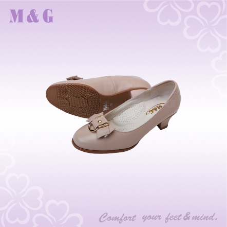 金屬扣淑女跟鞋-PD05663